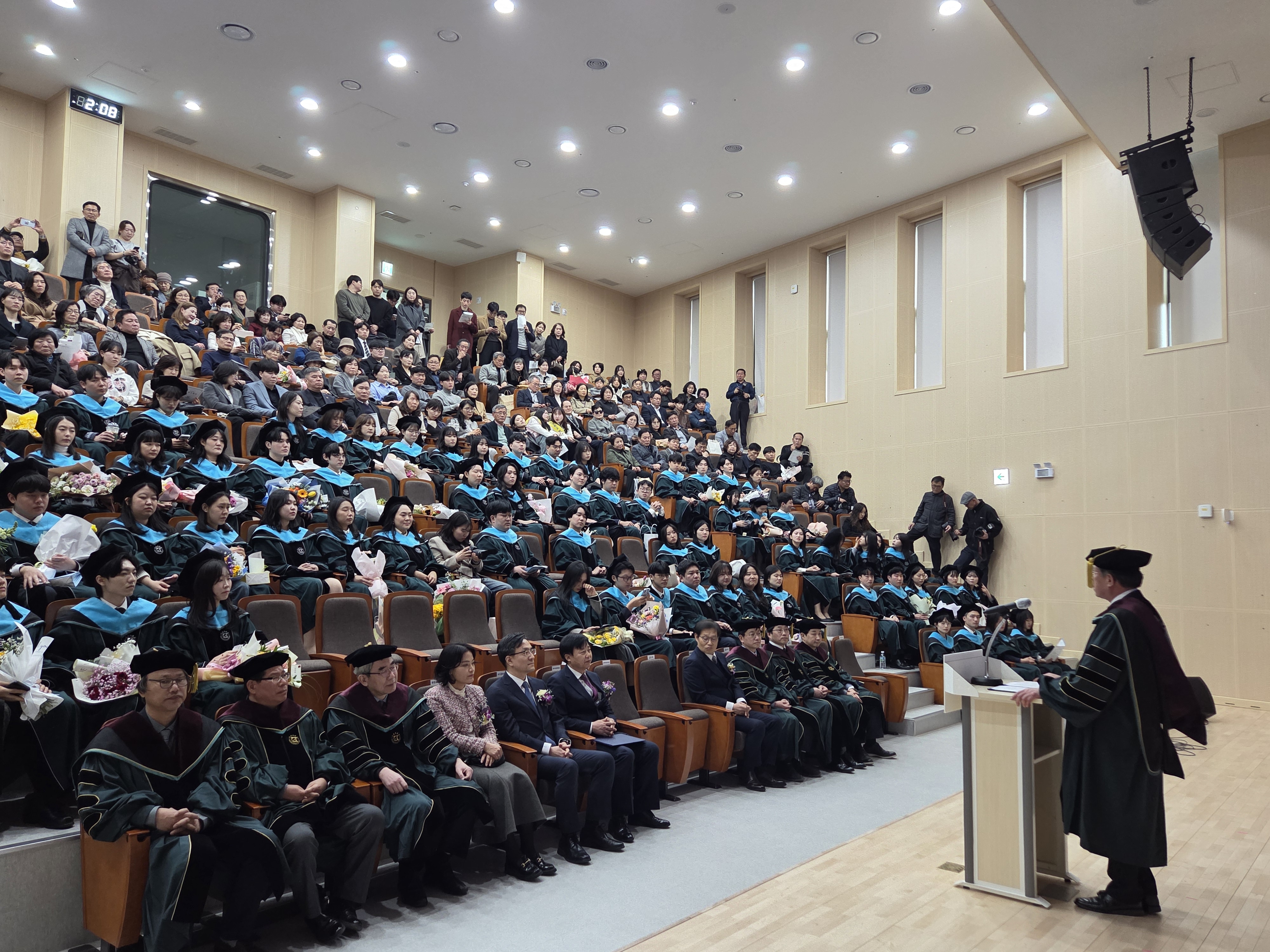 제15회 학위수여식 대표이미지